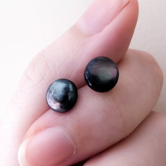 💍2/$20! Handmade Stainless Steel Galaxy Stud Earrings - Picture 2 of 3